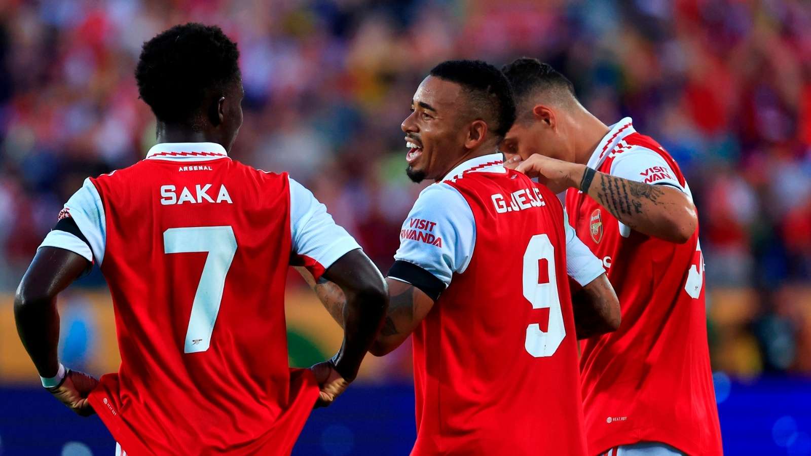 粹集中防守 粹集中防守